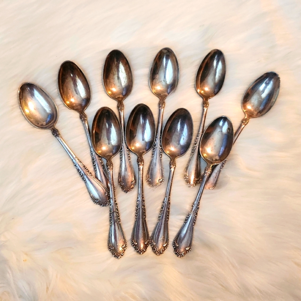 Set of 10 Antique Tea Spoons Silverplate 1847 Rogers Bros A1 Berkshire Vintage